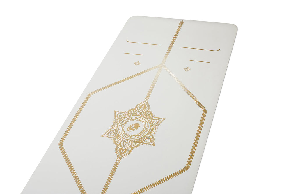 Liforme 'White Magic' Yoga Mat - White/Gold image 3
