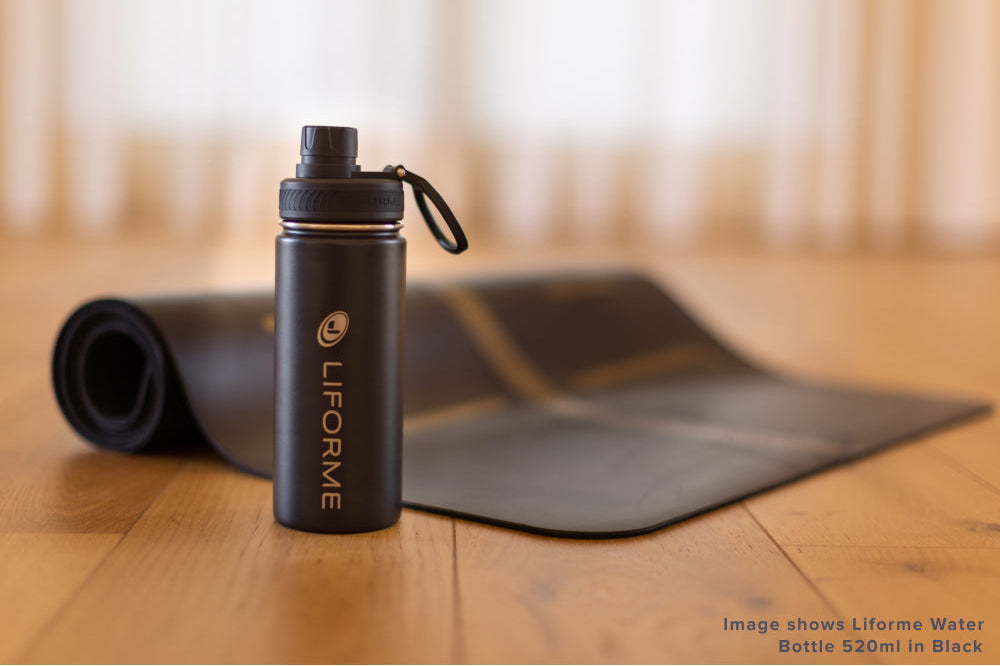 Liforme Water Bottle 710ml - Black image 3