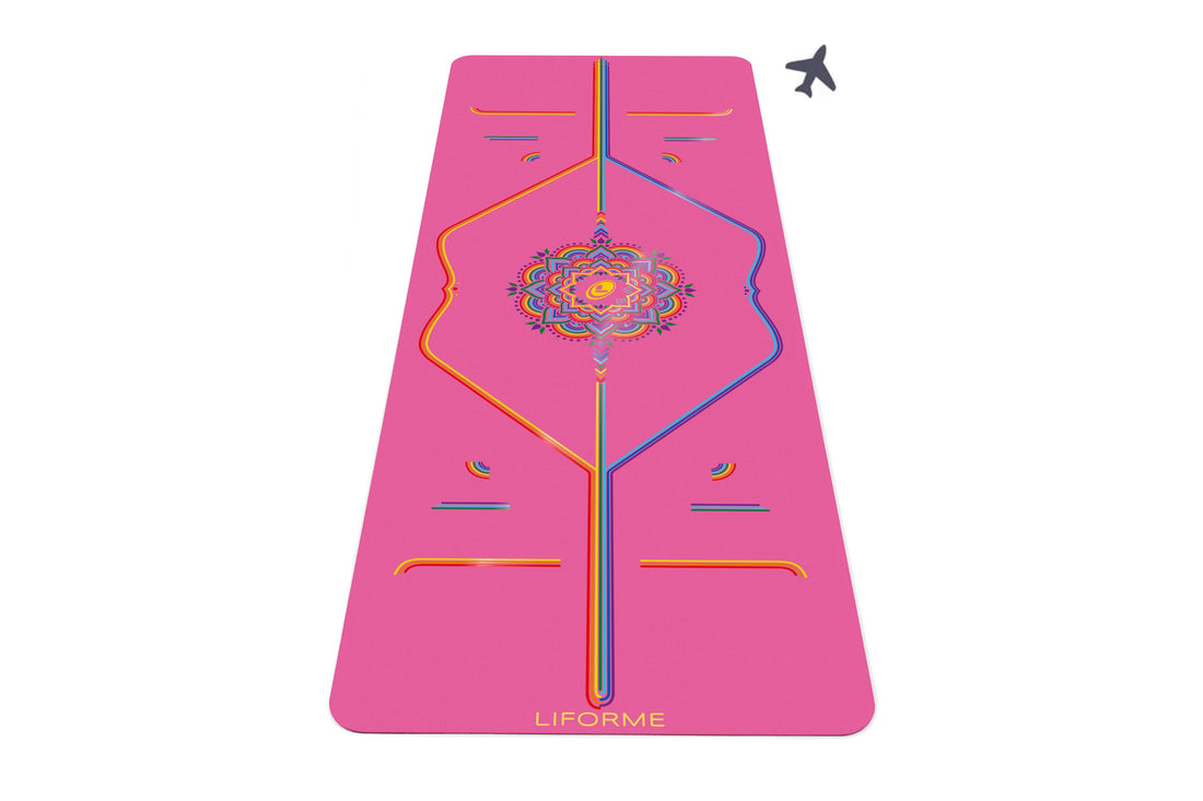 Liforme Grateful Rainbow Travel Mat - Grateful Pink/Rainbow