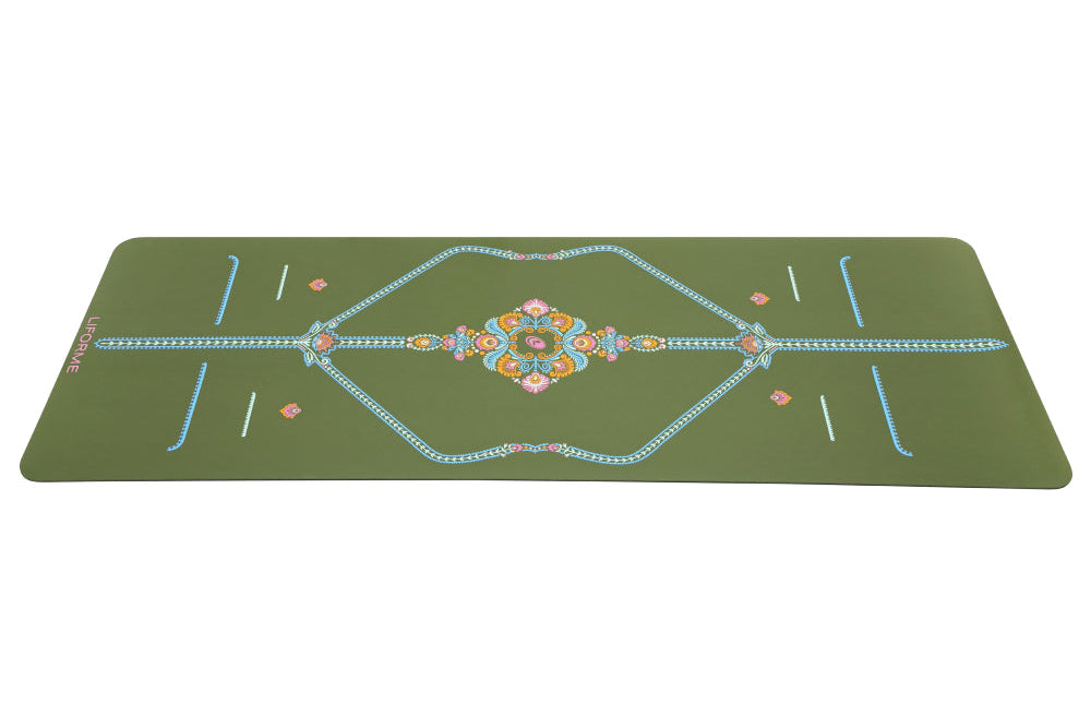 Liforme Mindful Garden Travel Yoga Mat - Olive/Floral image 2
