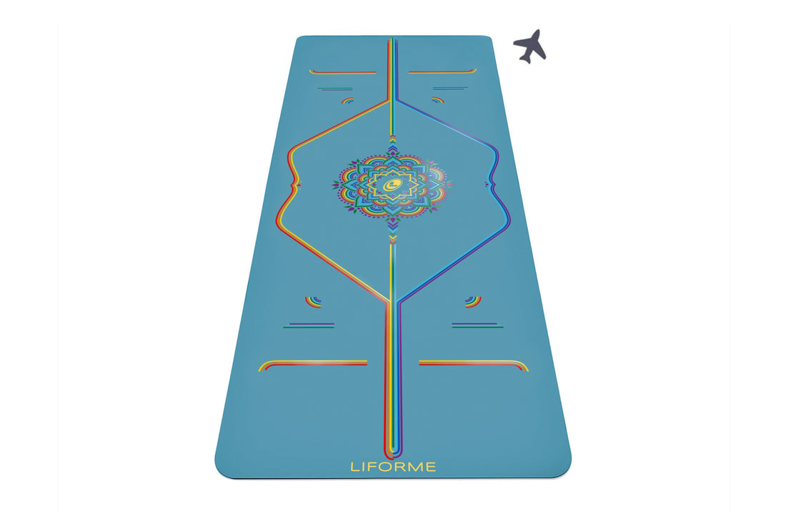 Liforme Blue Sky Rainbow Travel Mat - Blue/Rainbow