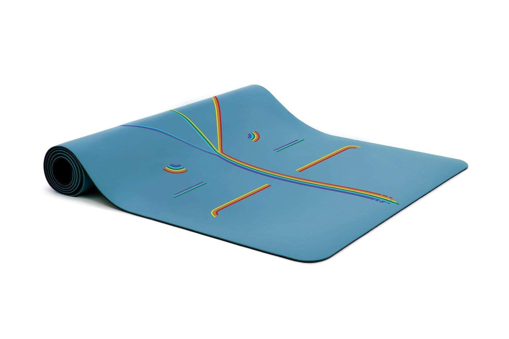 Liforme Blue Sky Rainbow Travel Mat - Blue/Rainbow image 4