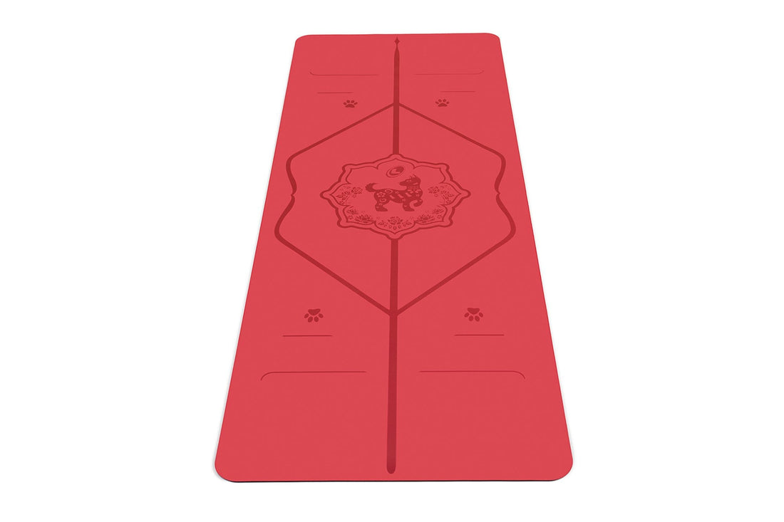 Portrait view of Year of the Dog Yoga mat from Liforme