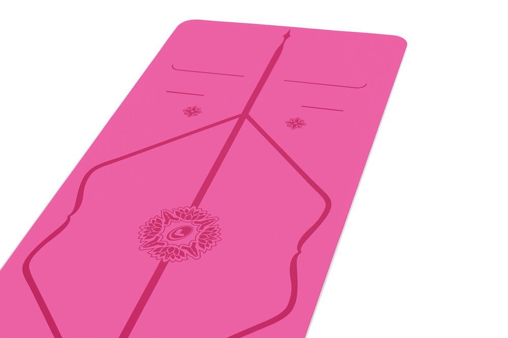 Liforme Gratitude Travel Mat - Grateful Pink image 3